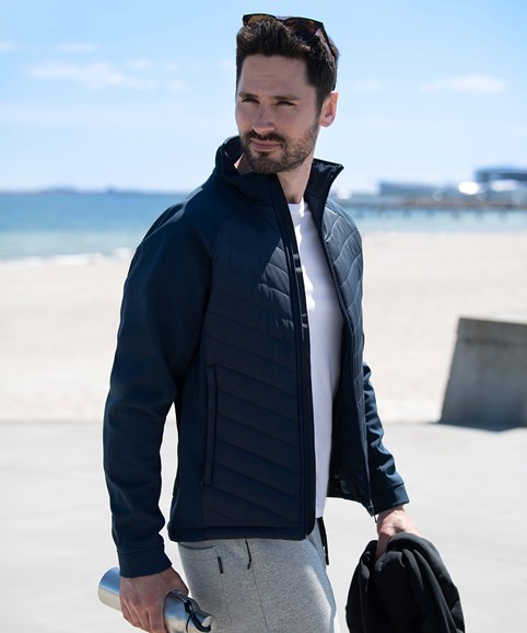 Bloomsdale – comfortable hybrid jacket