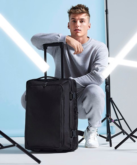 Escape carry-on wheelie